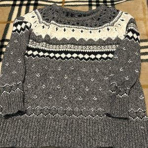 American Eagle Outfitters Sweater EUC